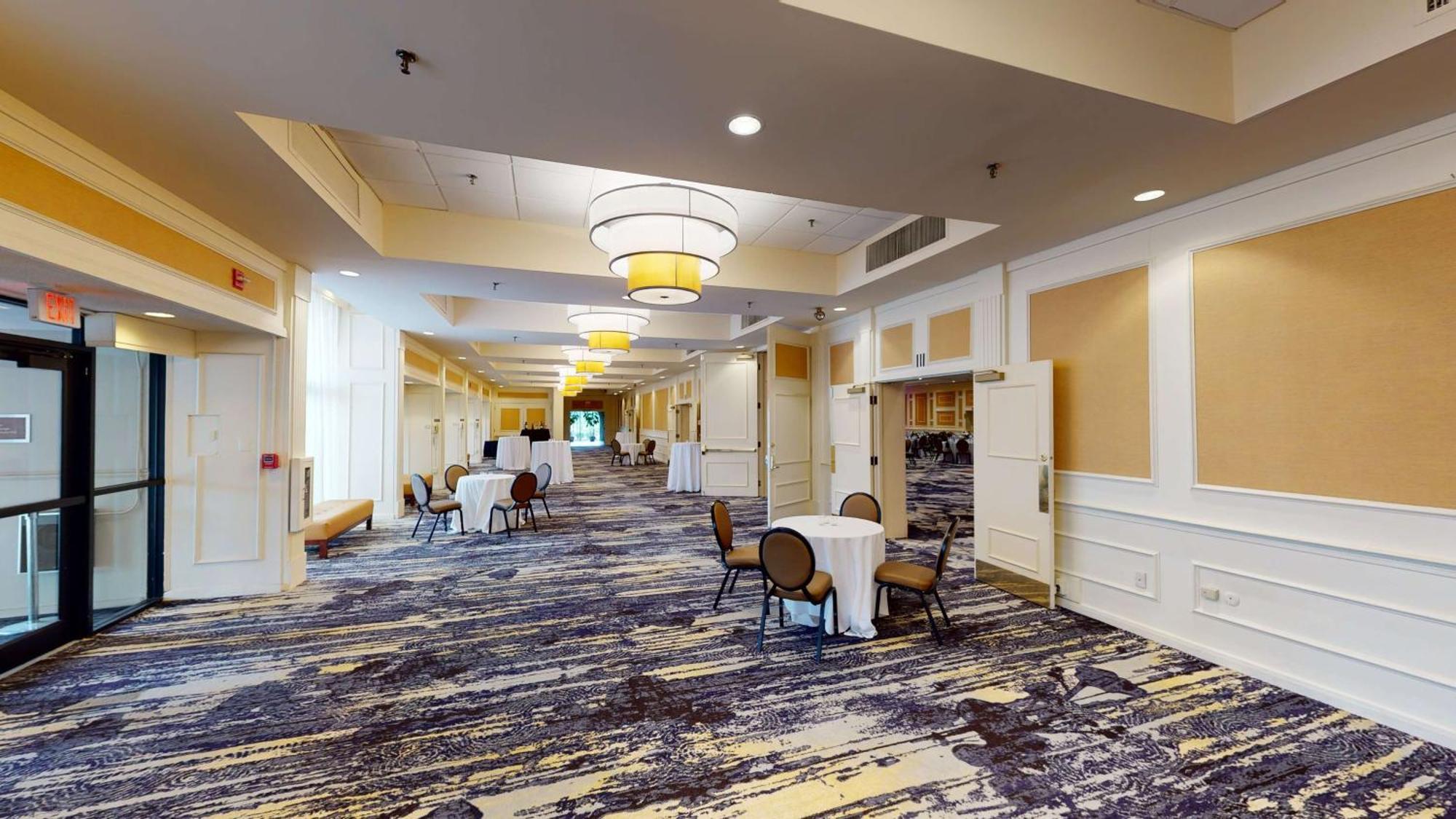 Doubletree Boston North Shore Danvers Esterno foto